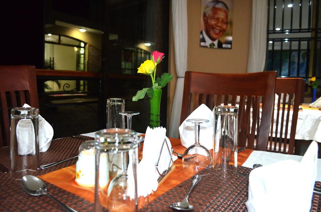 Marie'S Royale Hotel Kampala Luaran gambar